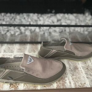 Columbia Men's Loafers in Brown and Tan